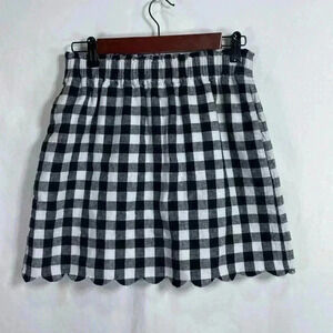J. Crew Black & White Checked, Scalloped Edge, Size 6, Lined Mini Skirt, Pockets